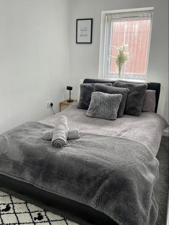 2 Bed Apartment In Bham City Centre W Parking Birmingham Extérieur photo
