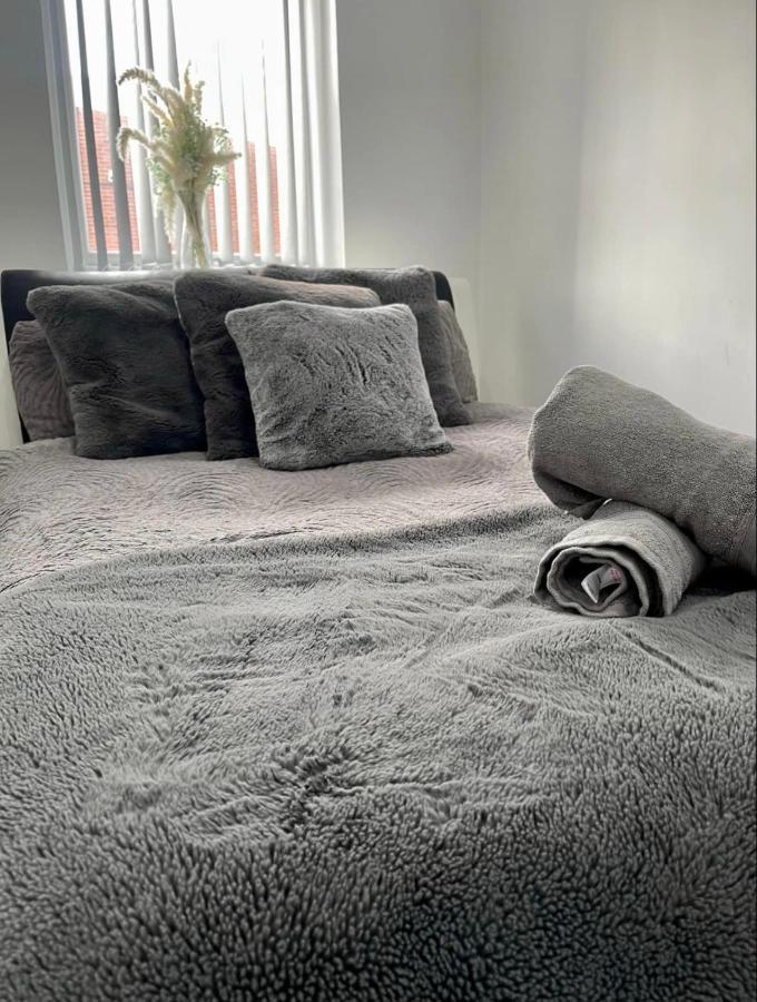 2 Bed Apartment In Bham City Centre W Parking Birmingham Extérieur photo
